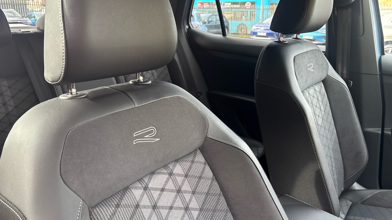 Used Volkswagen T-Cross 2025 for sale - 77663325: Photo 34