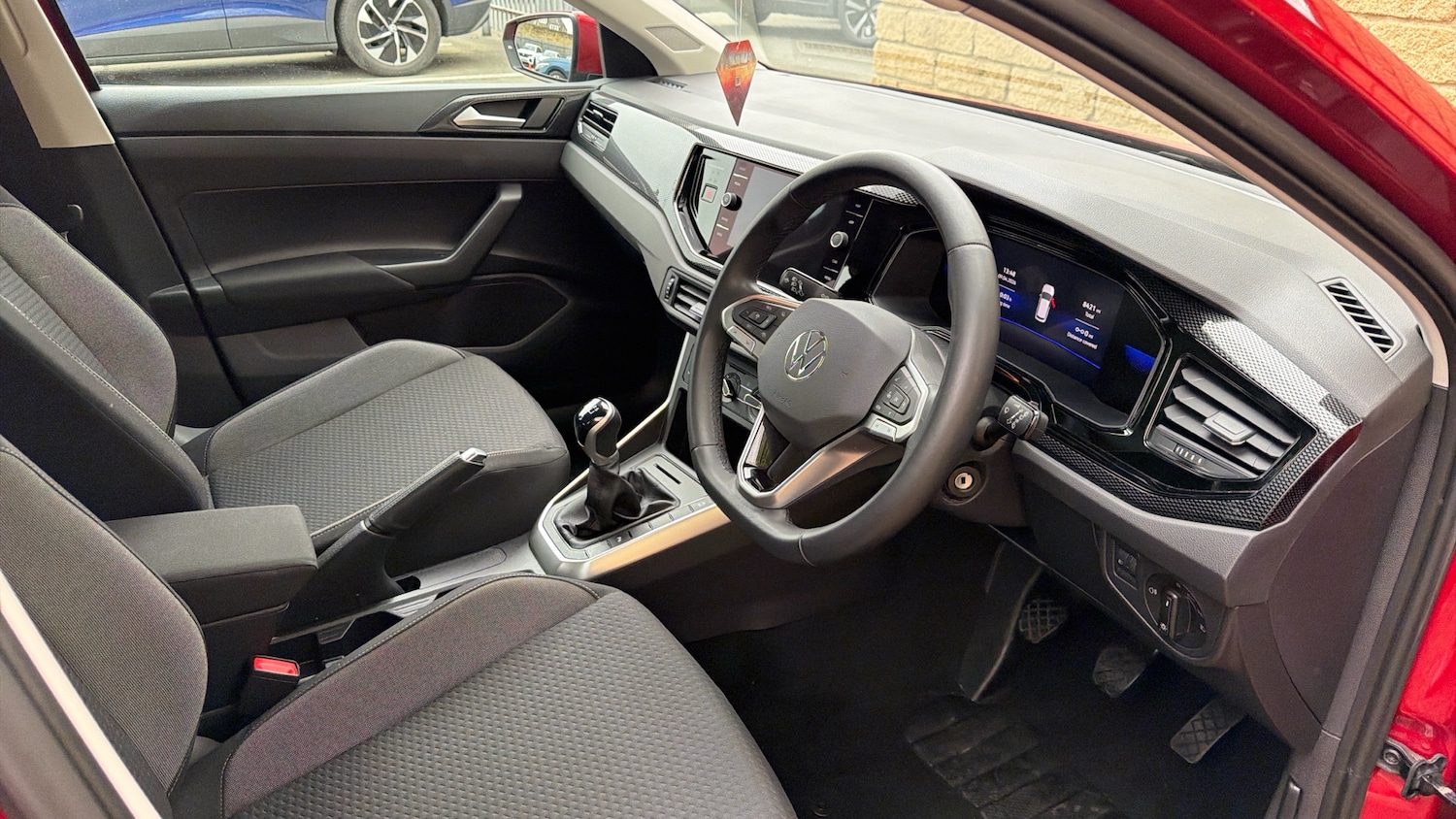 Used Volkswagen Polo 2023 for sale - 78199435: Photo 6