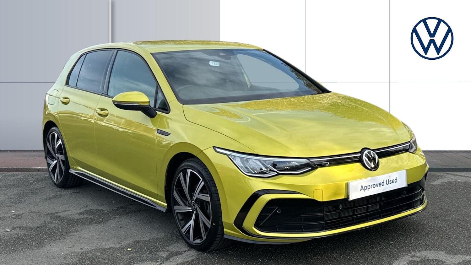 Used Volkswagen Golf 2024 for sale - 76818696: Photo 1