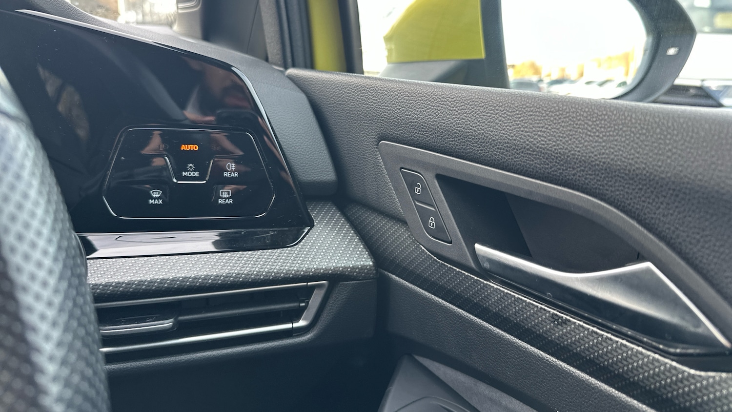 Used Volkswagen Golf 2024 for sale - 76818696: Photo 31