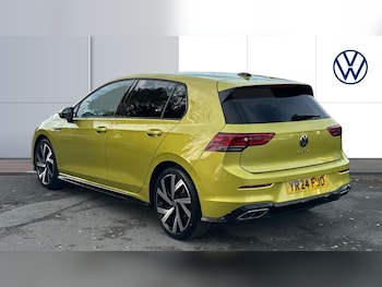 Used Volkswagen Golf 2024 for sale - 76818696: Photo