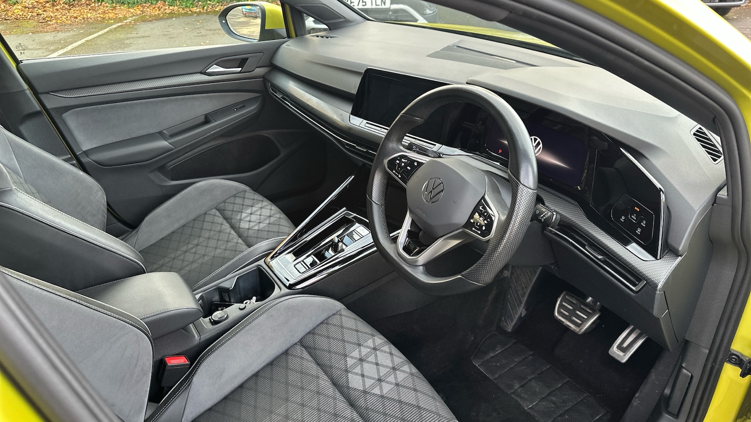 Used Volkswagen Golf 2024 for sale - 76818696: Photo 6