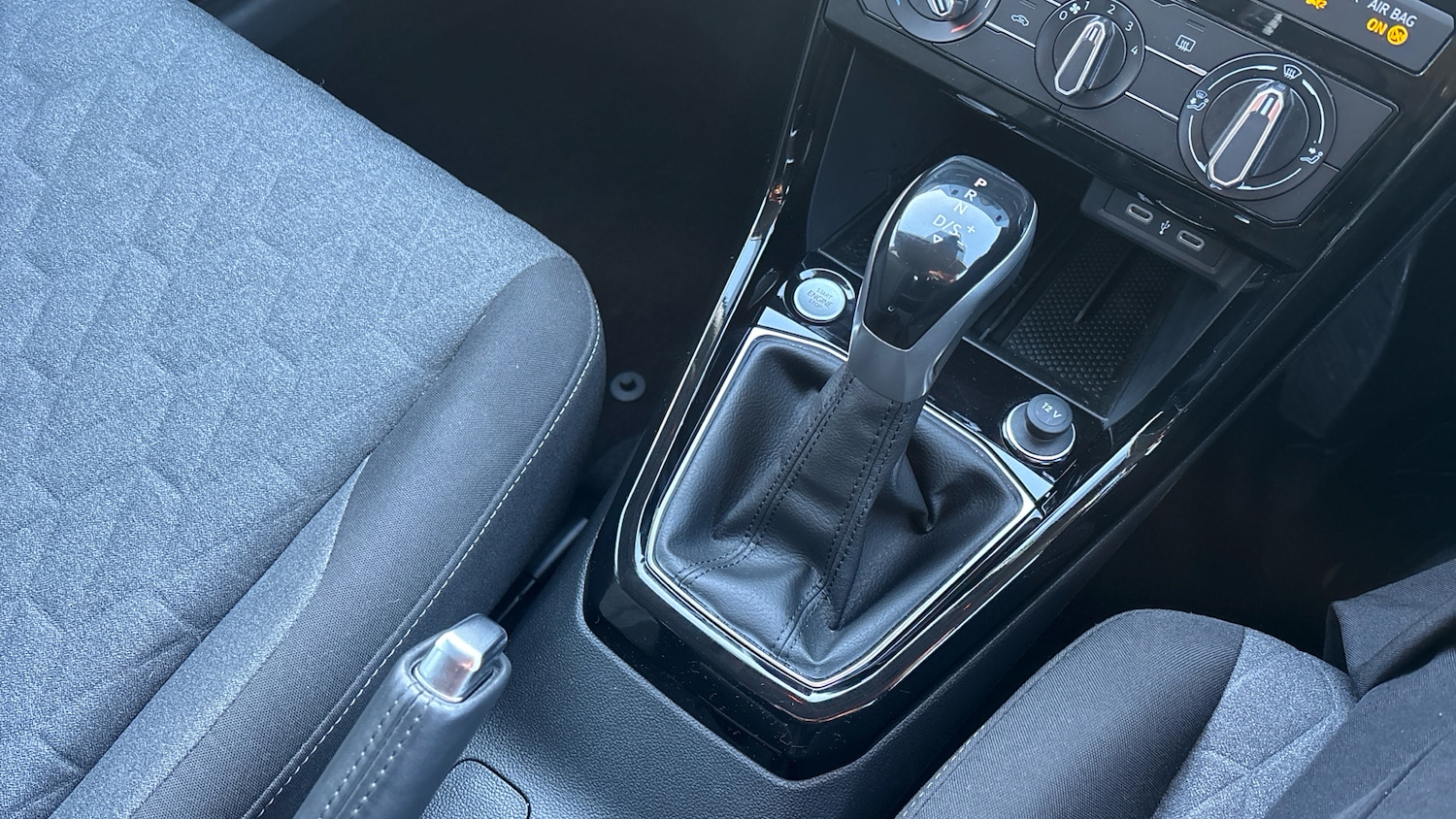 Used Volkswagen T-Cross 2025 for sale - 77184792: Photo 14