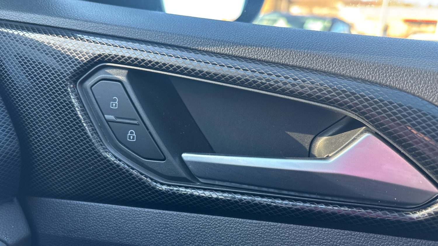 Used Volkswagen T-Cross 2025 for sale - 77184792: Photo 27