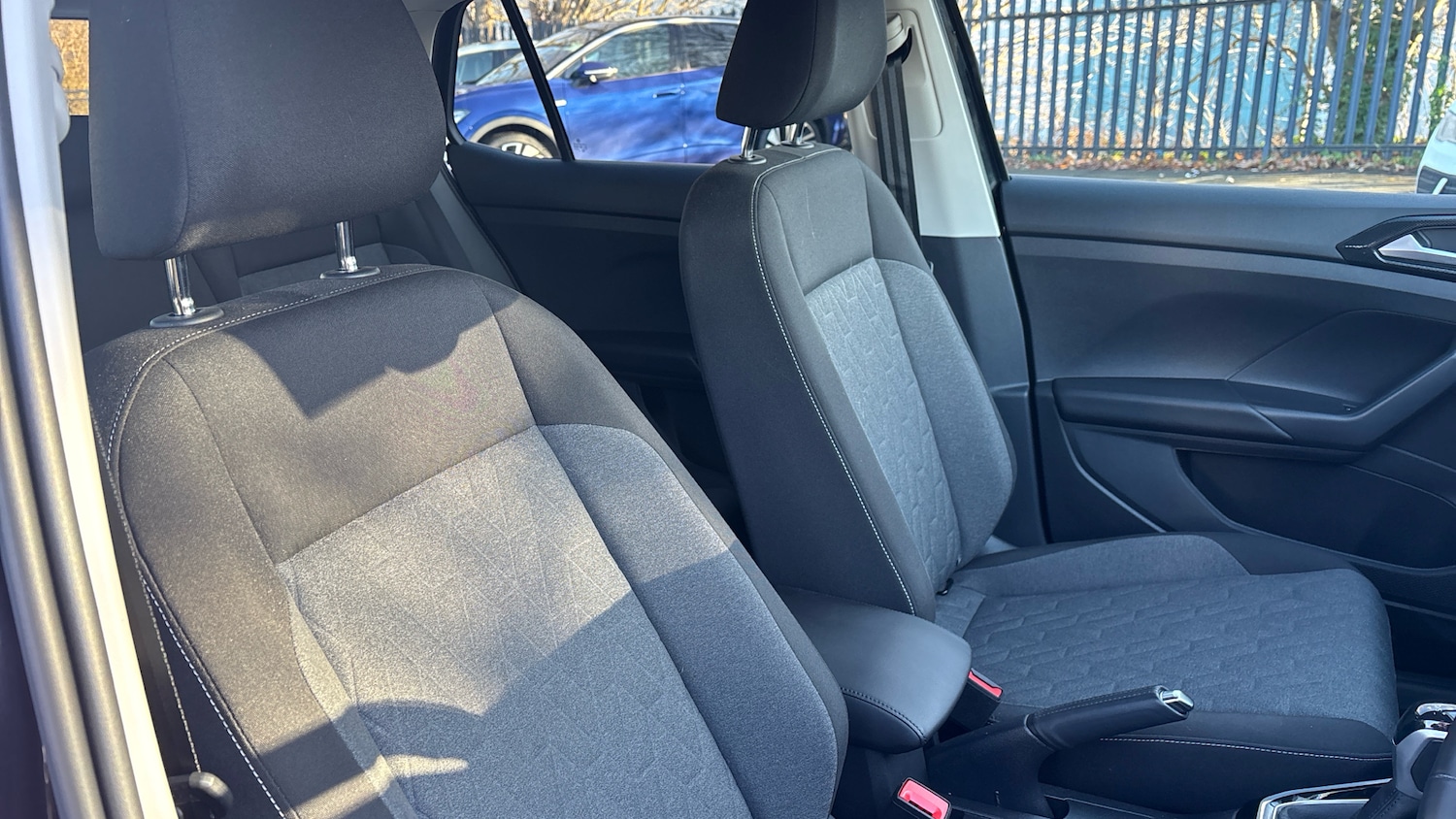 Used Volkswagen T-Cross 2025 for sale - 77184792: Photo 34