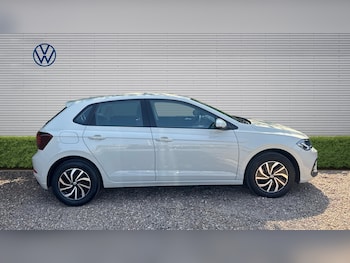 Used Volkswagen Polo 2023 for sale - 79357126: Photo