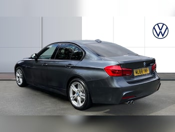 Used BMW 3 Series 2018 for sale - 75662300: Photo