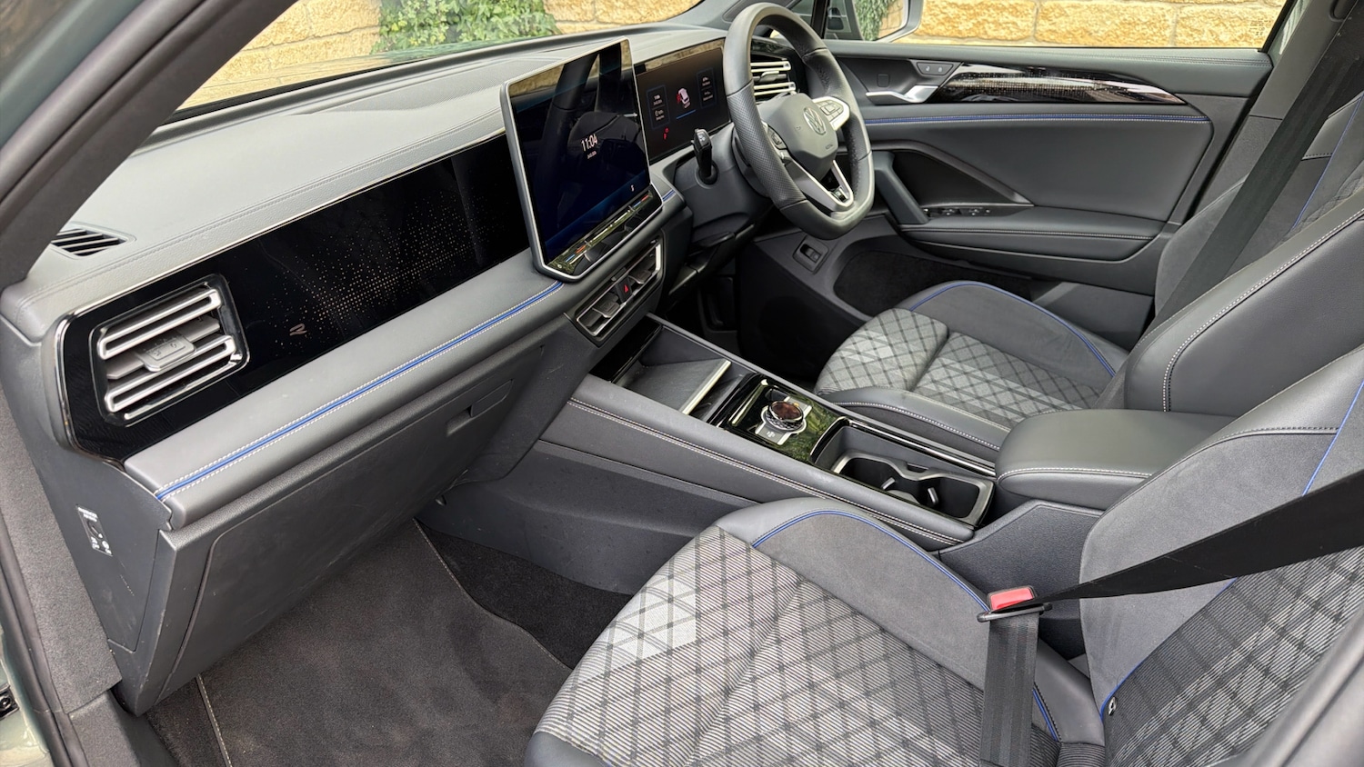 Used Volkswagen Tiguan 2025 for sale - 77663324: Photo 2