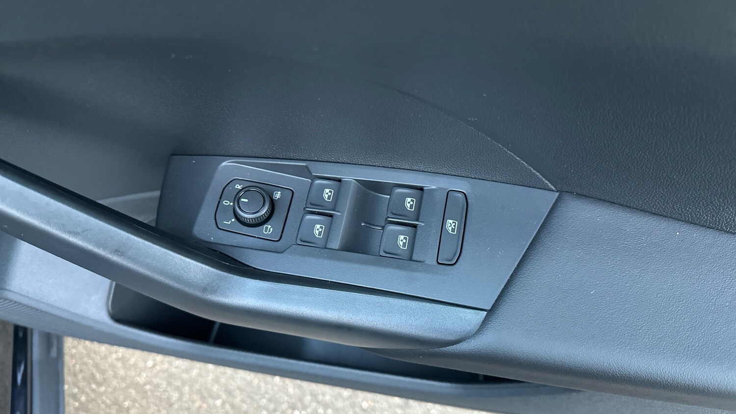 Used Volkswagen T-Cross 2025 for sale - 77337497: Photo 19