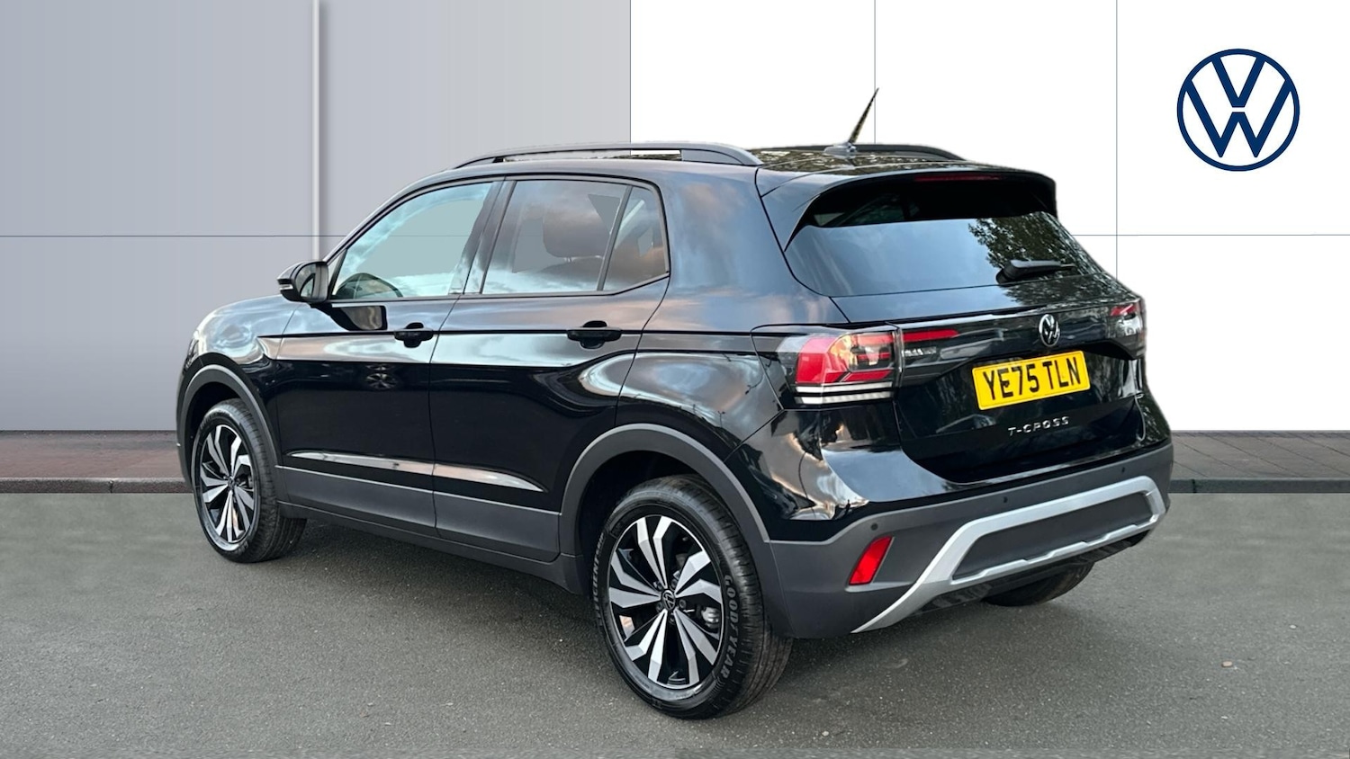 Used Volkswagen T-Cross 2025 for sale - 77337497: Photo 3