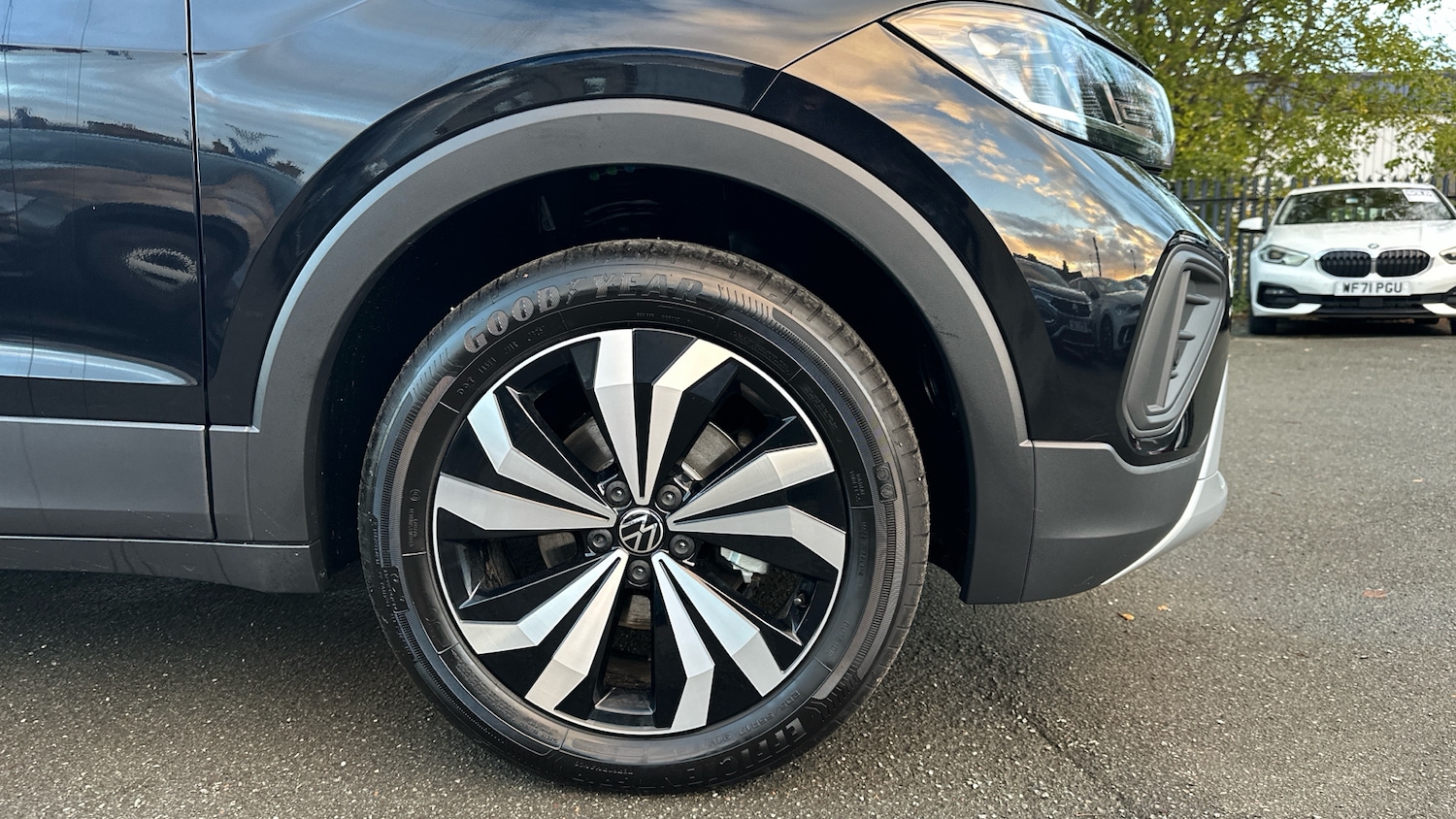 Used Volkswagen T-Cross 2025 for sale - 77337497: Photo 5