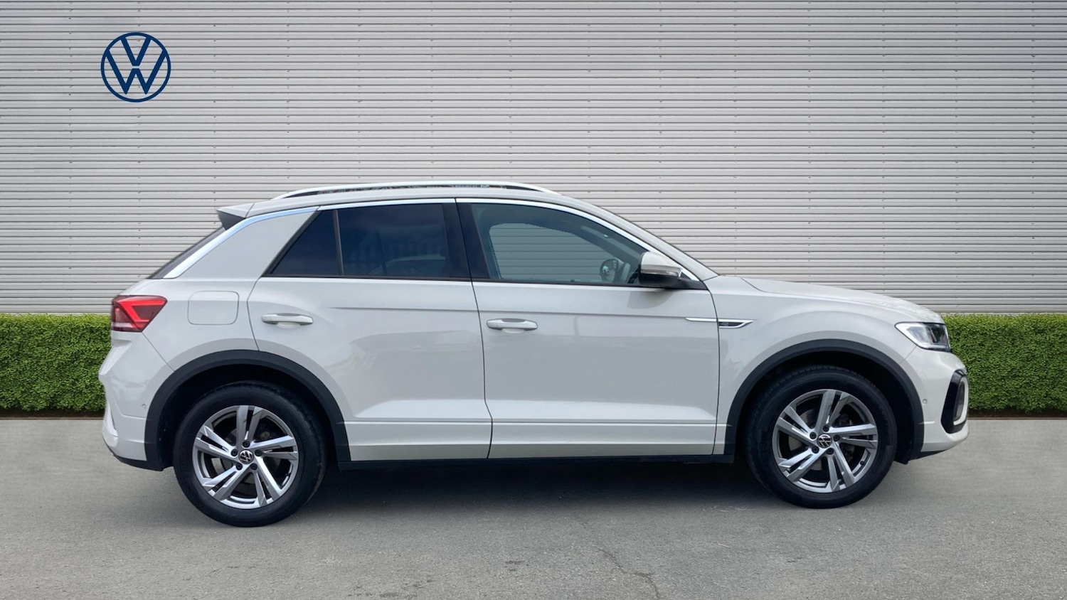 Used Volkswagen T-Roc 2023 for sale - 78176427: Photo 4