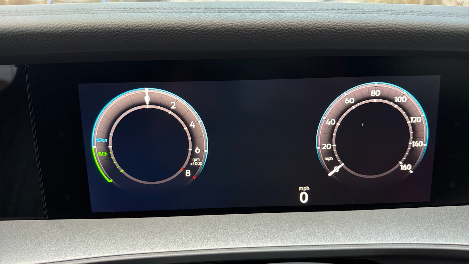 Used Volkswagen Touran 2025 for sale - 77984739: Photo 11