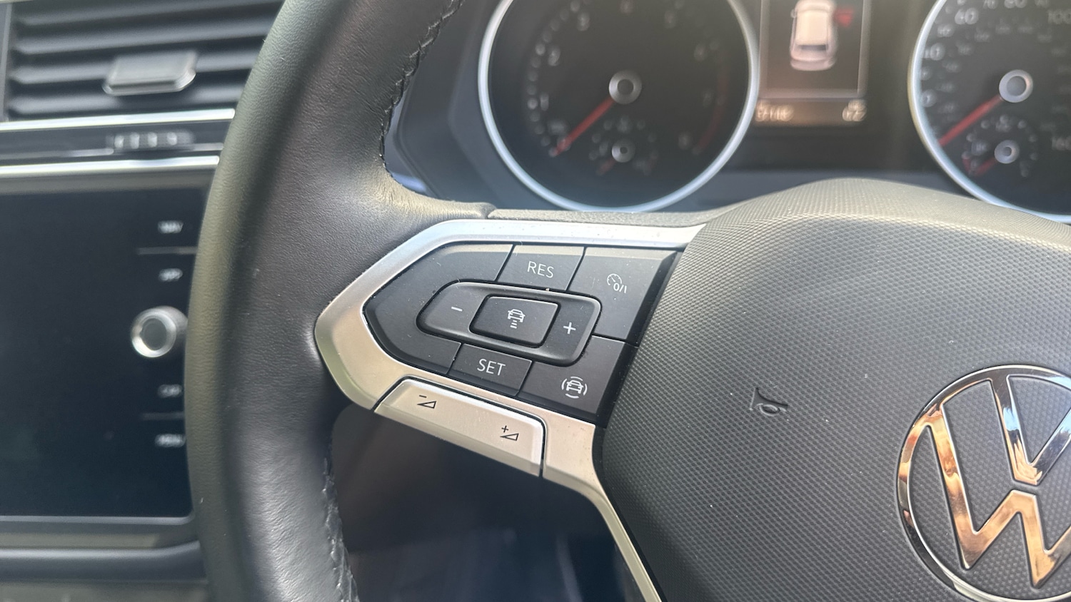 Used Volkswagen Tiguan 2022 for sale - 78177398: Photo 17