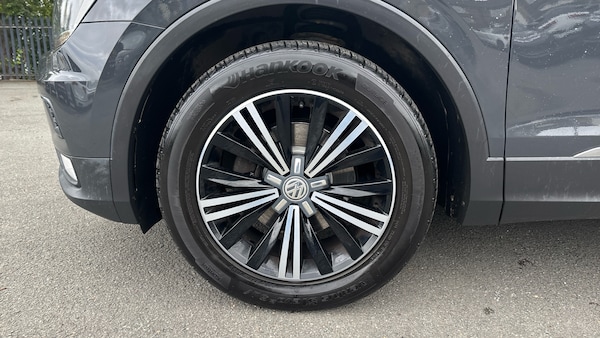 Used Volkswagen Tiguan 2017 for sale - 76157702: Photo 44