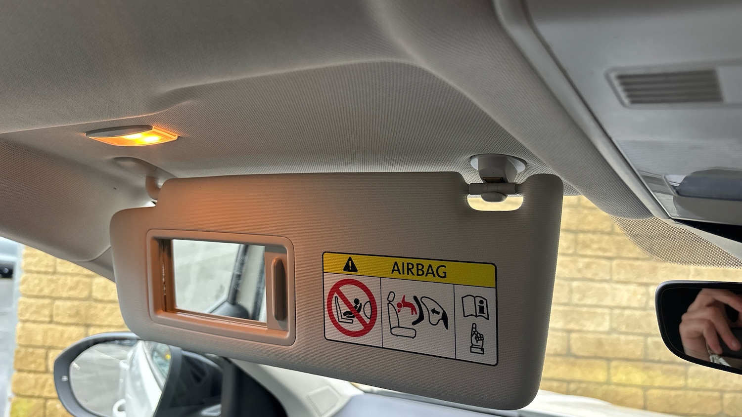 Used Volkswagen T-Roc 2025 for sale - 77545727: Photo 28