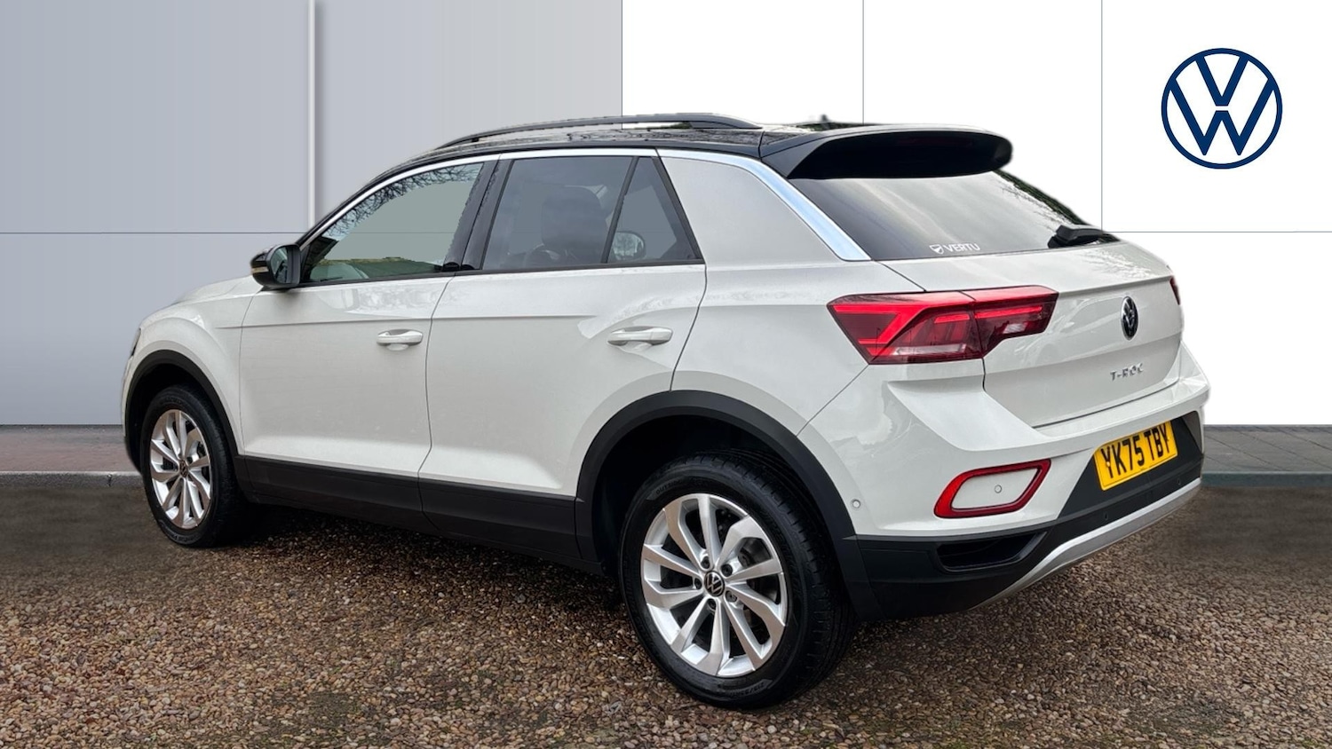 Used Volkswagen T-Roc 2025 for sale - 77545727: Photo 3