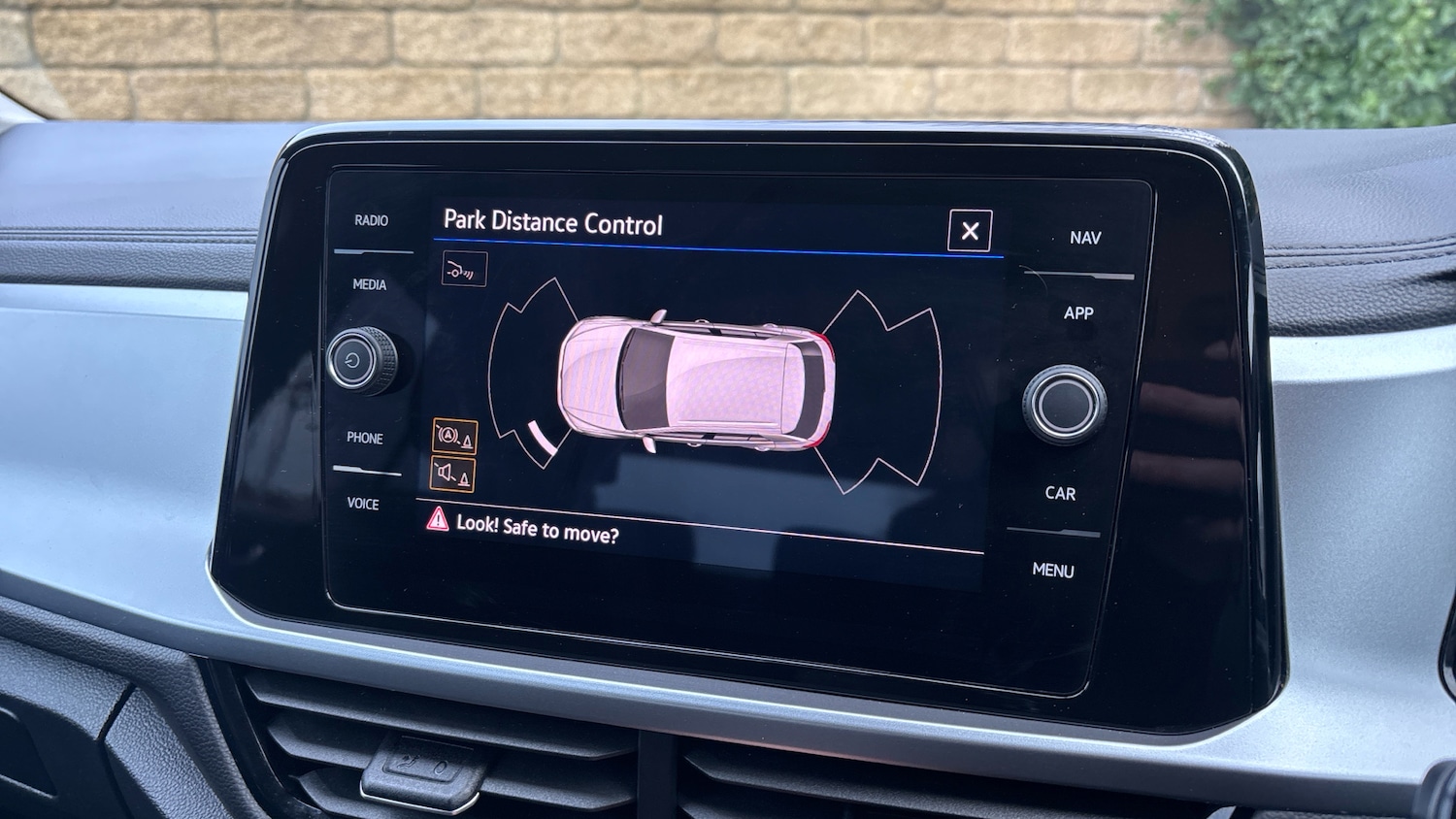 Used Volkswagen T-Roc 2025 for sale - 77545727: Photo 35