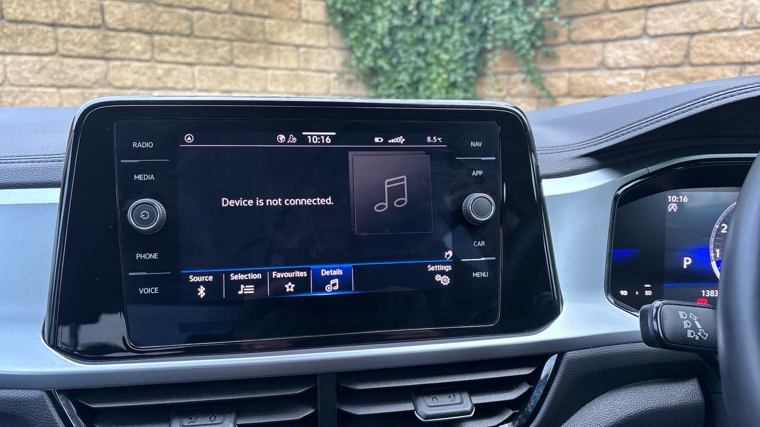 Used Volkswagen T-Roc 2025 for sale - 77545727: Photo 41