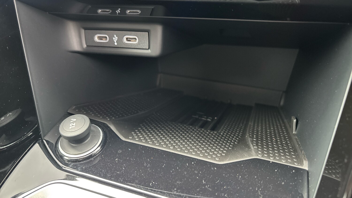 Used Volkswagen T-Roc 2025 for sale - 77106405: Photo 41