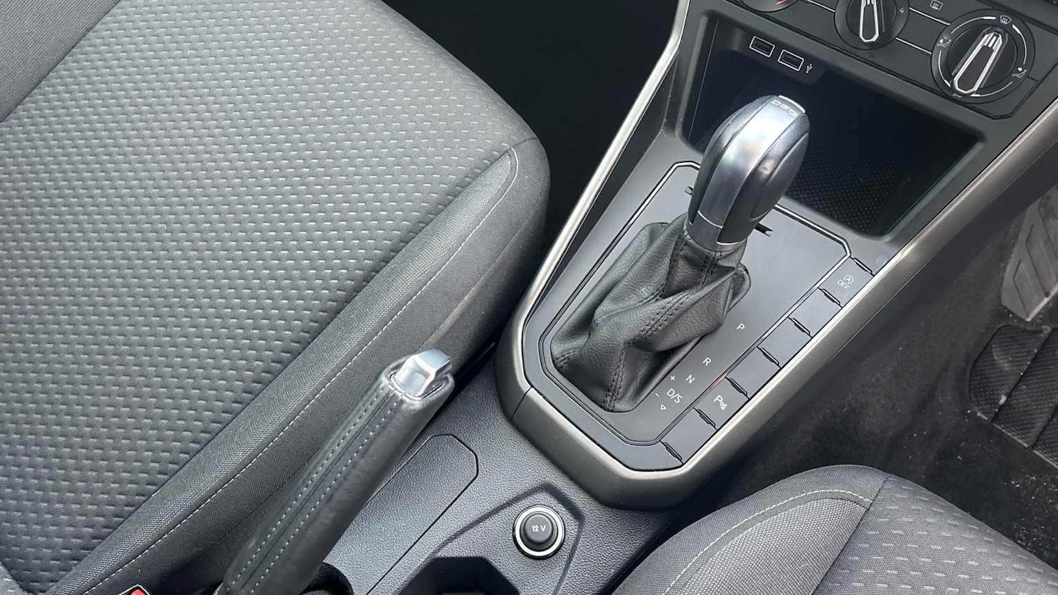 Used Volkswagen Polo 2019 for sale - 77342527: Photo 14