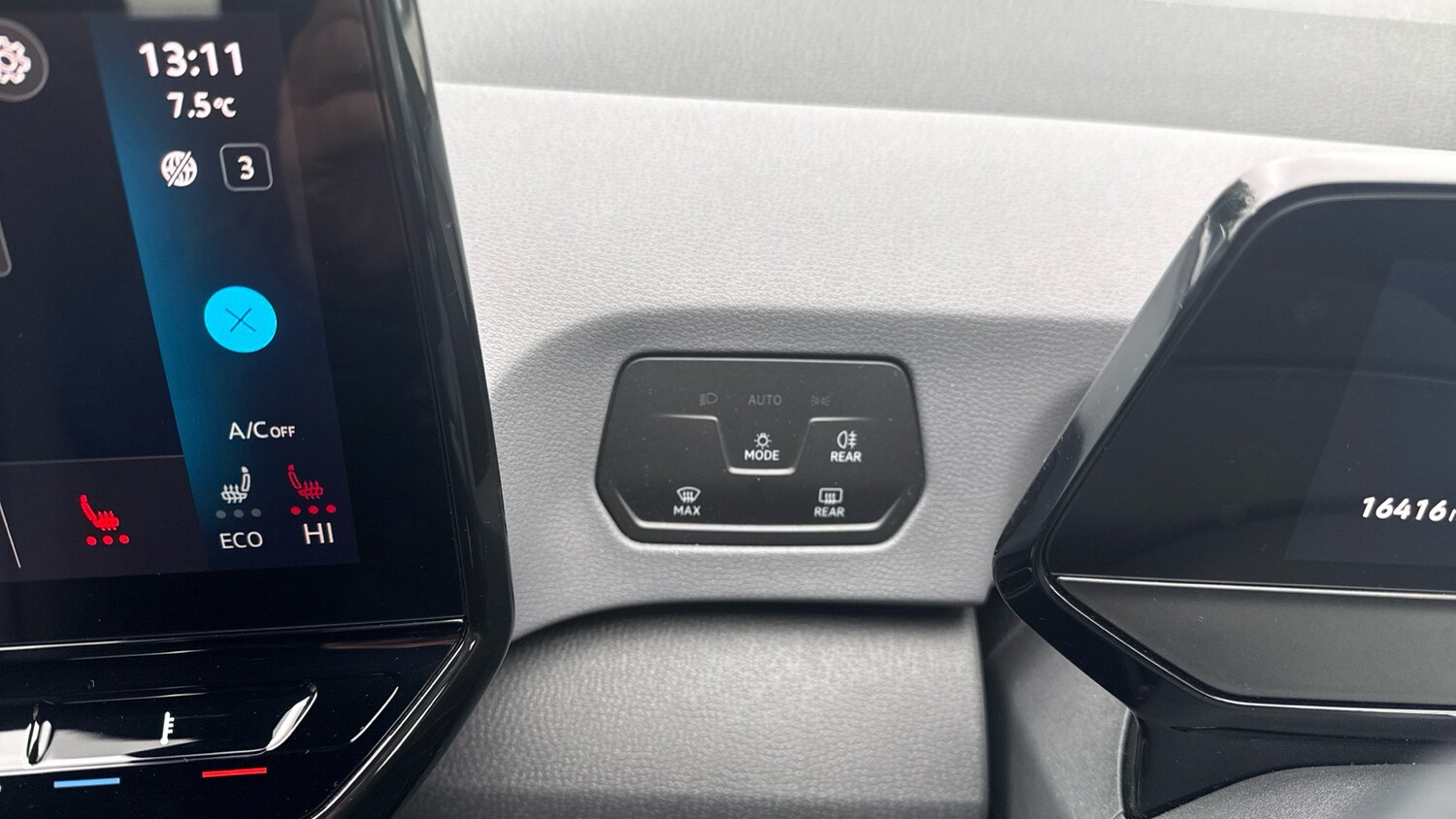 Used Volkswagen ID.3 2022 for sale - 76706244: Photo 23