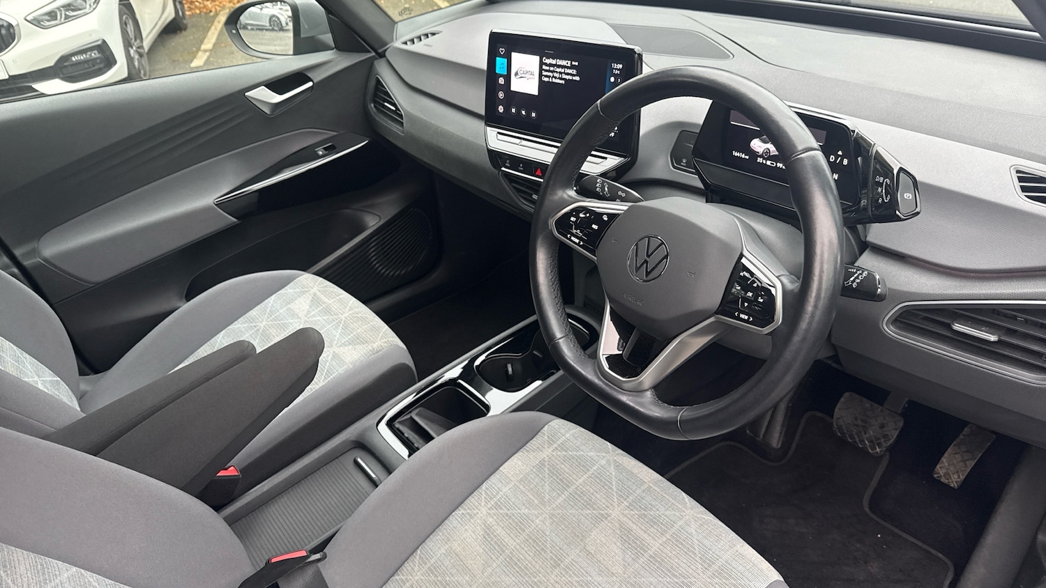 Used Volkswagen ID.3 2022 for sale - 76706244: Photo 6