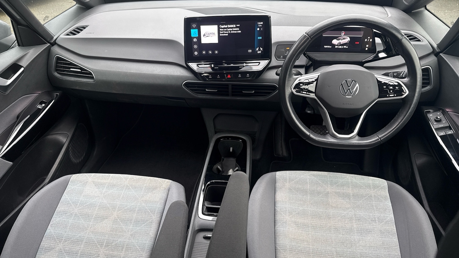 Used Volkswagen ID.3 2022 for sale - 76706244: Photo 9