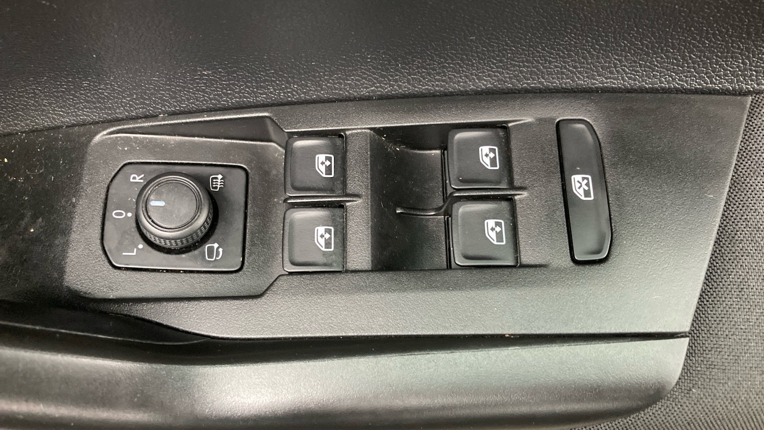 Used Volkswagen Polo 2022 for sale - 77079433: Photo 35