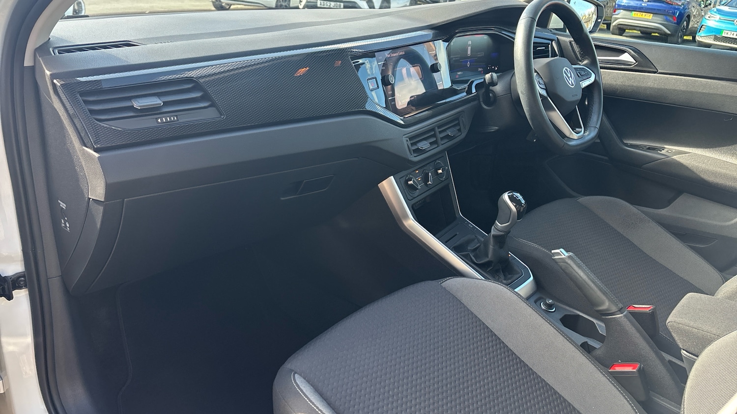 Used Volkswagen Polo 2023 for sale - 77998216: Photo 2