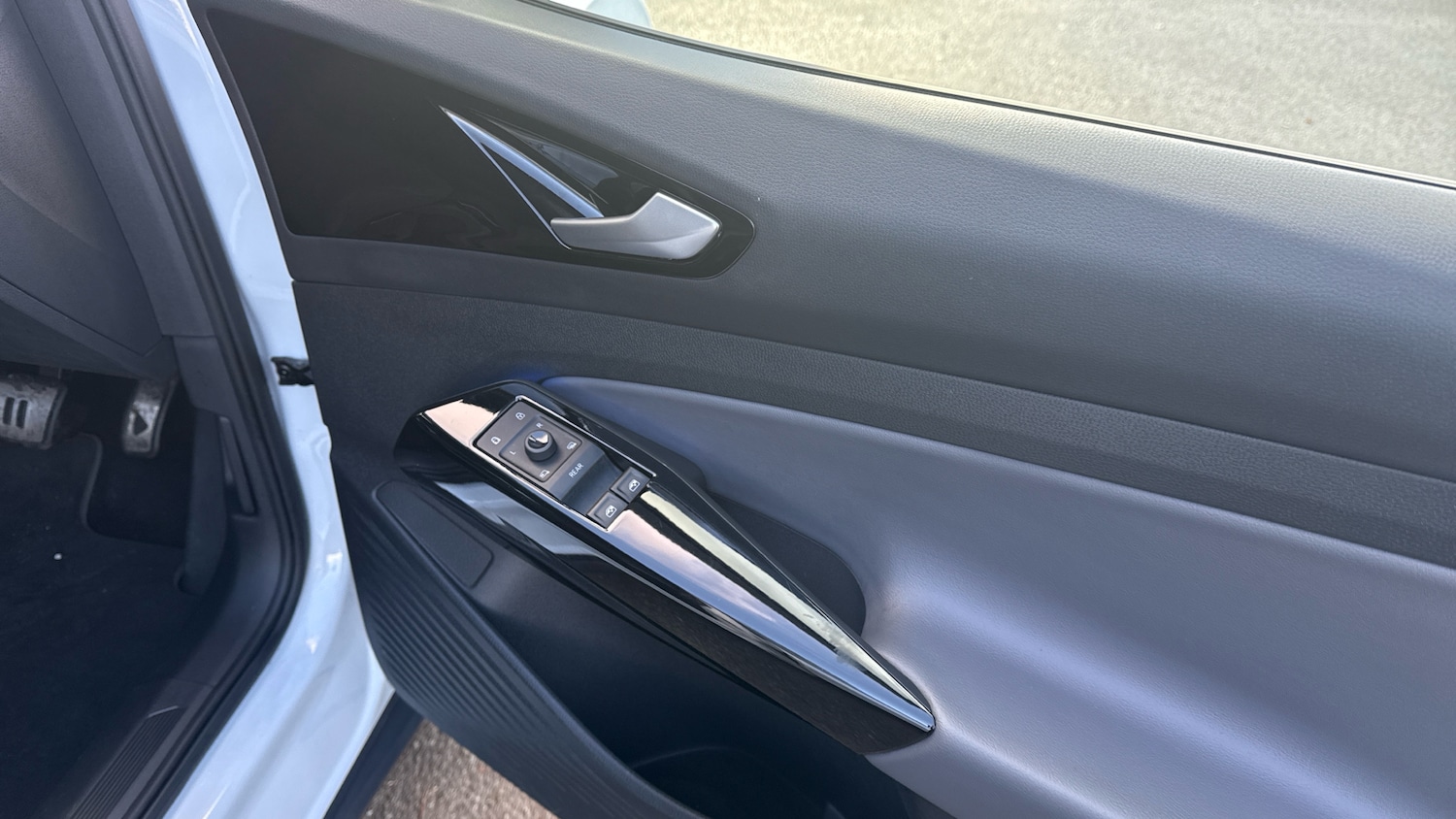 Used Volkswagen ID.4 2022 for sale - 76737922: Photo 19