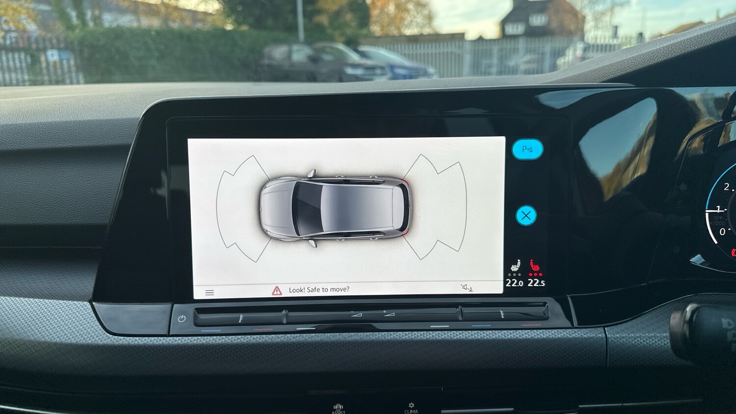 Used Volkswagen Golf 2022 for sale - 76817431: Photo 33