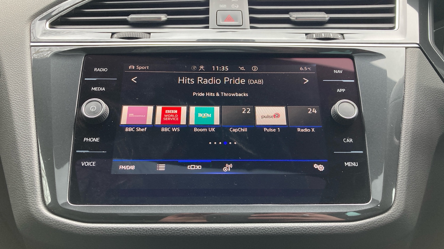 Used Volkswagen Tiguan 2023 for sale - 77618802: Photo 12