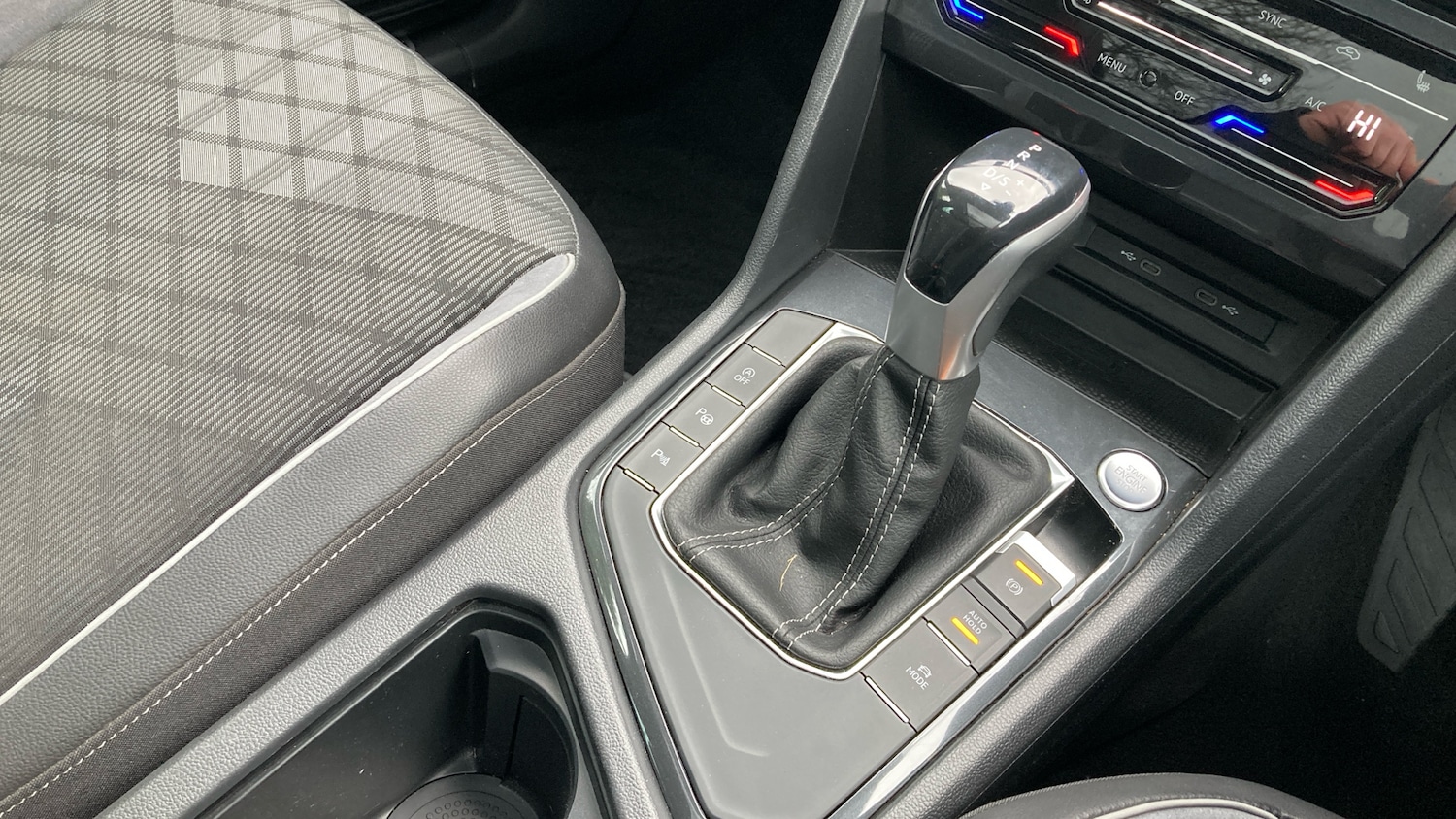 Used Volkswagen Tiguan 2023 for sale - 77618802: Photo 14