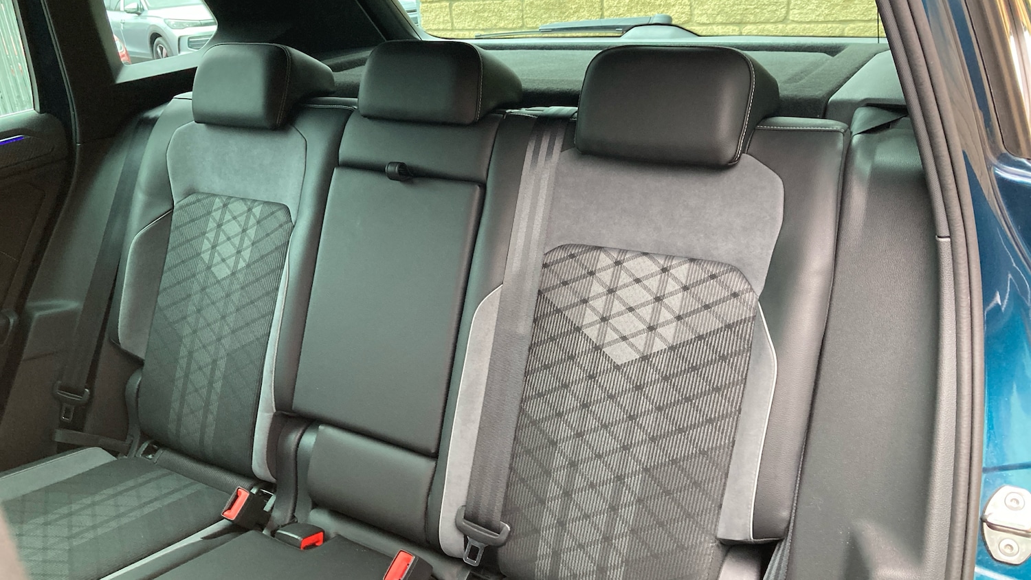 Used Volkswagen Tiguan 2023 for sale - 77618802: Photo 16