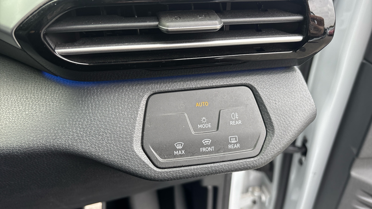 Used Volkswagen ID.4 2022 for sale - 76354899: Photo 23