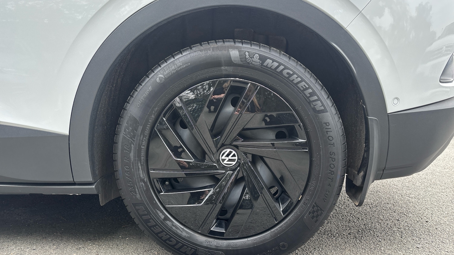 Used Volkswagen ID.4 2022 for sale - 76354899: Photo 5