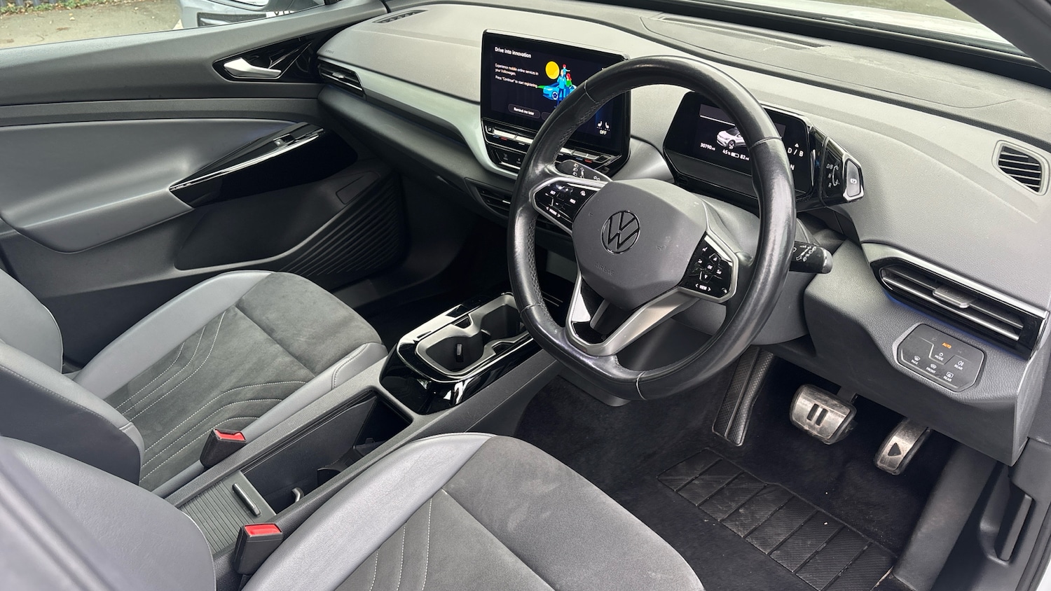 Used Volkswagen ID.4 2022 for sale - 76354899: Photo 6