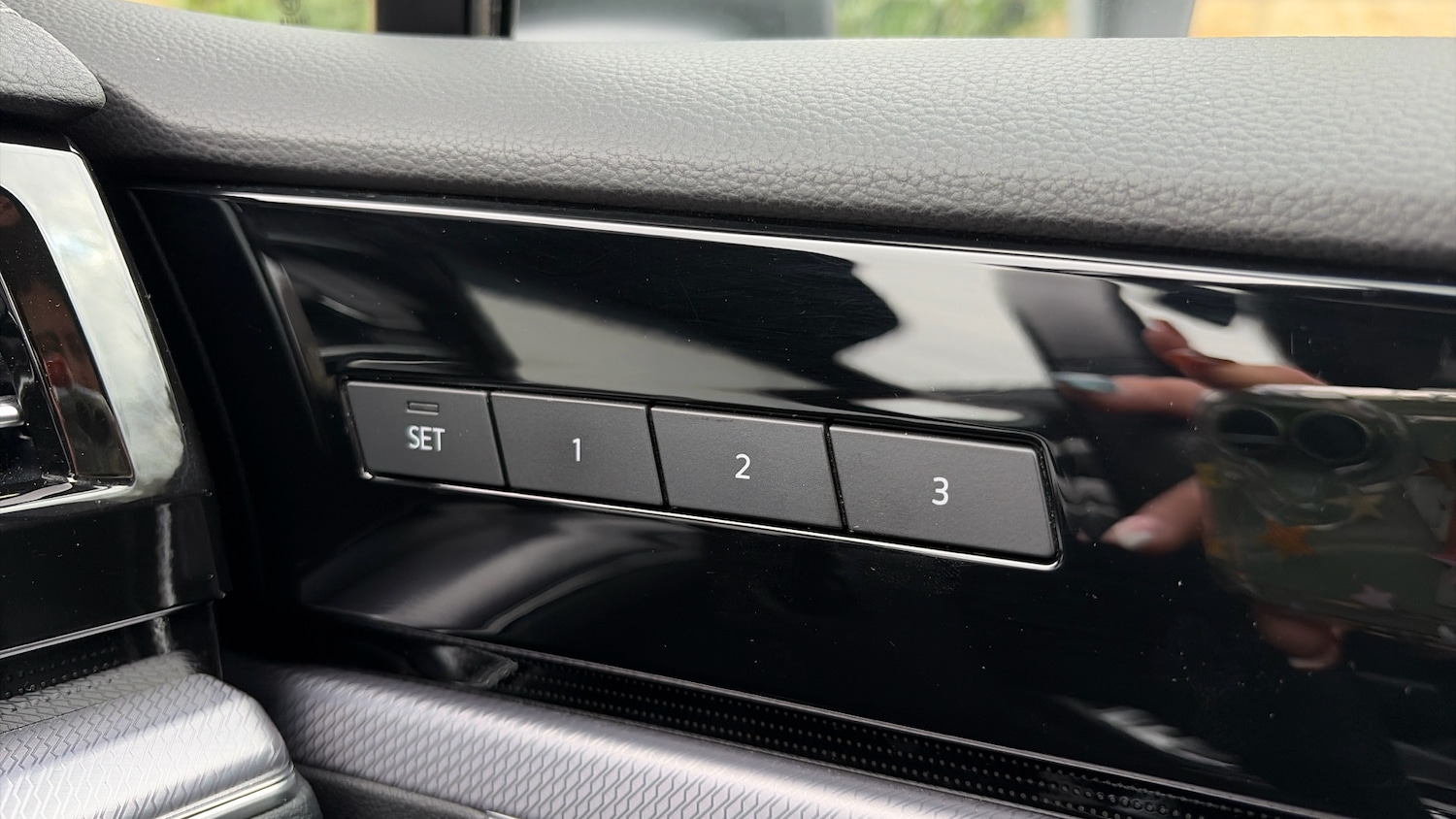 Used Volkswagen Touareg 2022 for sale - 78027036: Photo 24