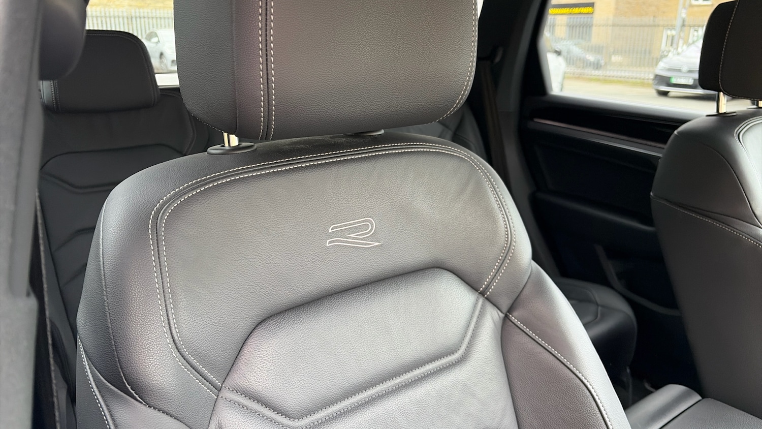 Used Volkswagen Touareg 2022 for sale - 78027036: Photo 34