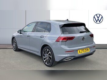 Used Volkswagen Golf 2023 for sale - 75692399: Photo