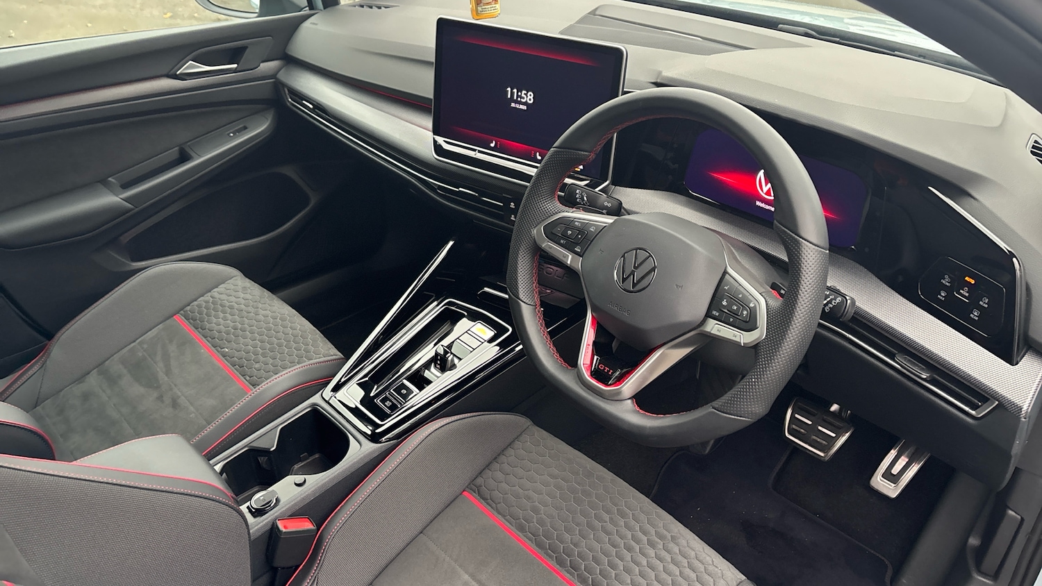 Used Volkswagen Golf 2025 for sale - 76983839: Photo 6