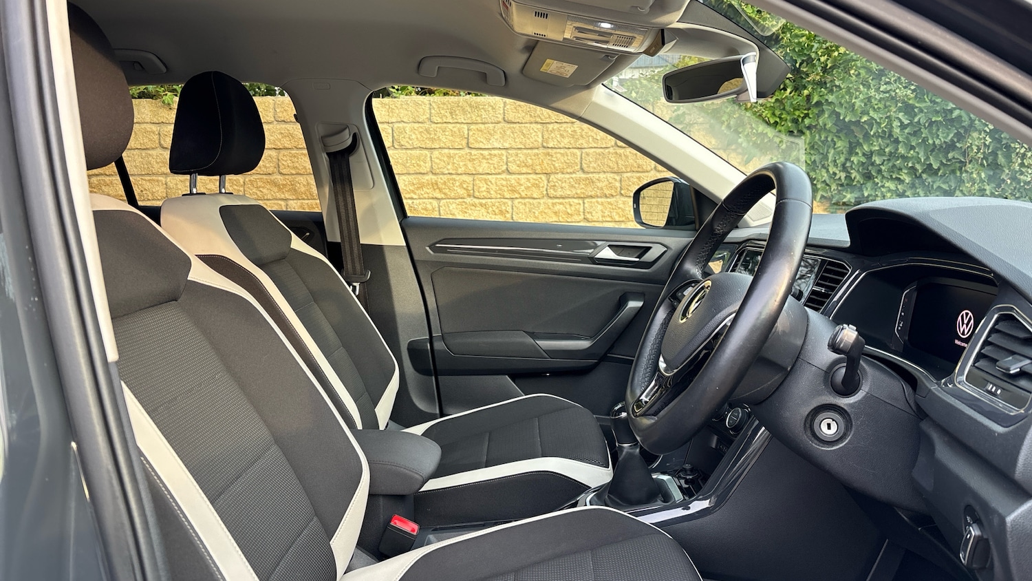 Used Volkswagen T-Roc 2020 for sale - 78038541: Photo 15