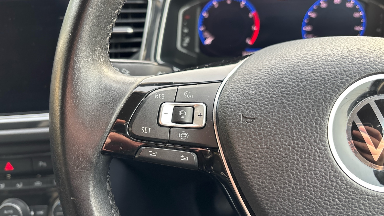 Used Volkswagen T-Roc 2020 for sale - 78038541: Photo 17