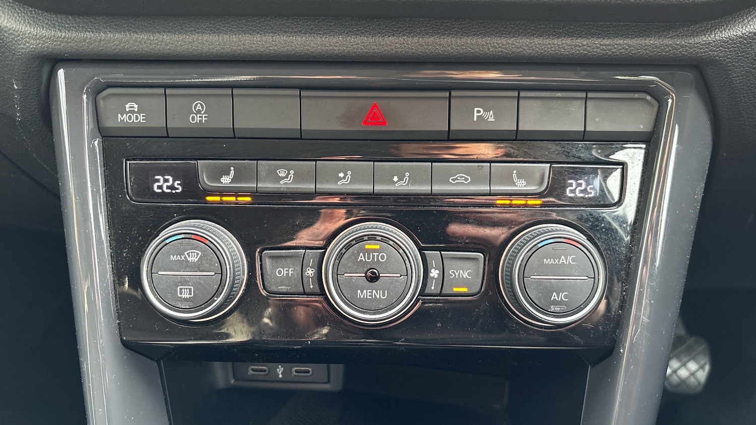 Used Volkswagen T-Roc 2020 for sale - 78038541: Photo 37