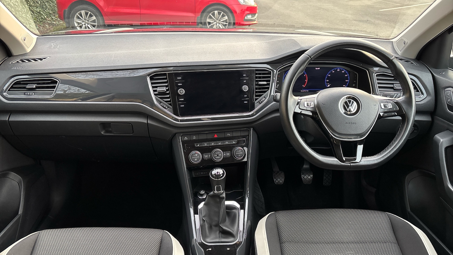 Used Volkswagen T-Roc 2020 for sale - 78038541: Photo 9