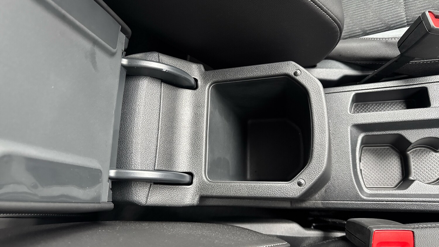 Used Volkswagen T-Roc 2025 for sale - 77790095: Photo 24