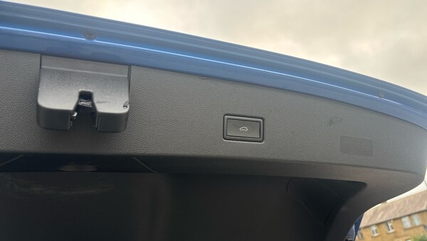 Used Volkswagen T-Roc 2022 for sale - 76157698: Photo 30