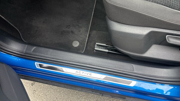 Used Volkswagen T-Roc 2022 for sale - 76157698: Photo 32