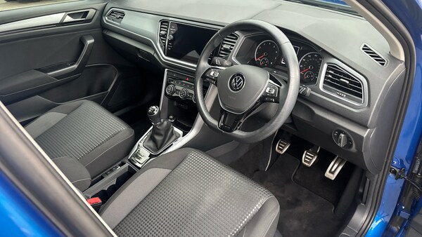 Used Volkswagen T-Roc 2022 for sale - 76157698: Photo 6